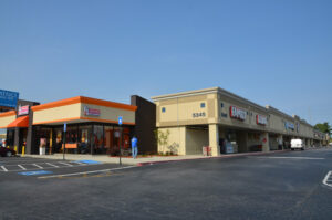 Gwinnett Horizons Shopping Center